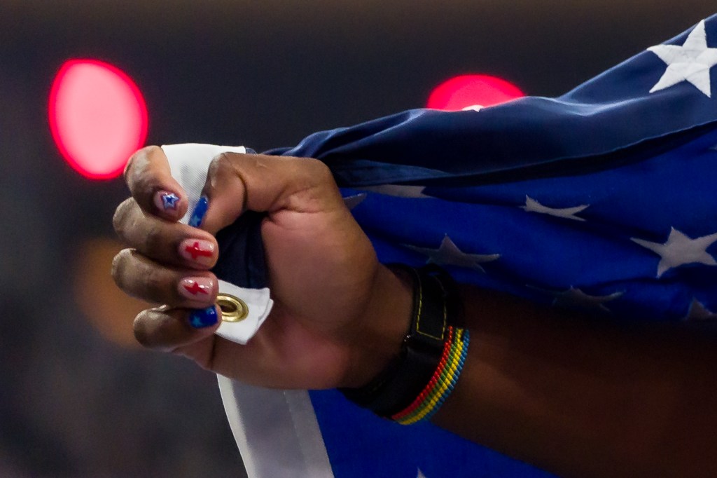 Noah Lyles del equipo de Estados Unidos en la final masculina de 100 metros el noveno día de los Juegos Olímpicos de París 2024 en el Stade de France el 4 de agosto de 2024 en París, Francia.